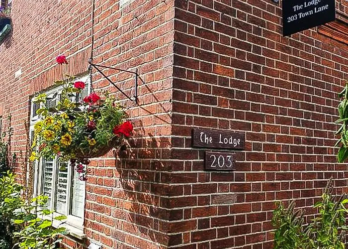 The Lodge Stanwell