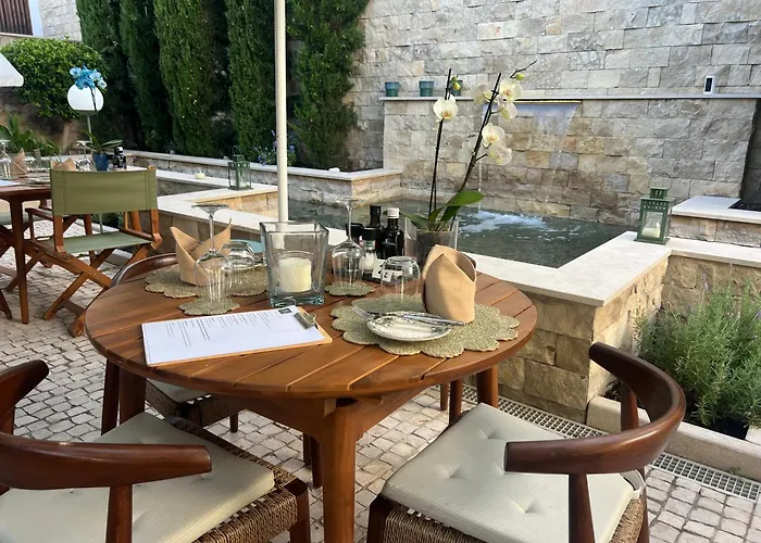 Eleven, Boutique Luxury House & Garden