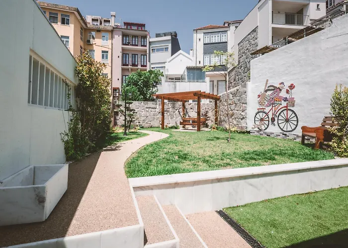 Viterbo'8 - Bonjardim Apartments