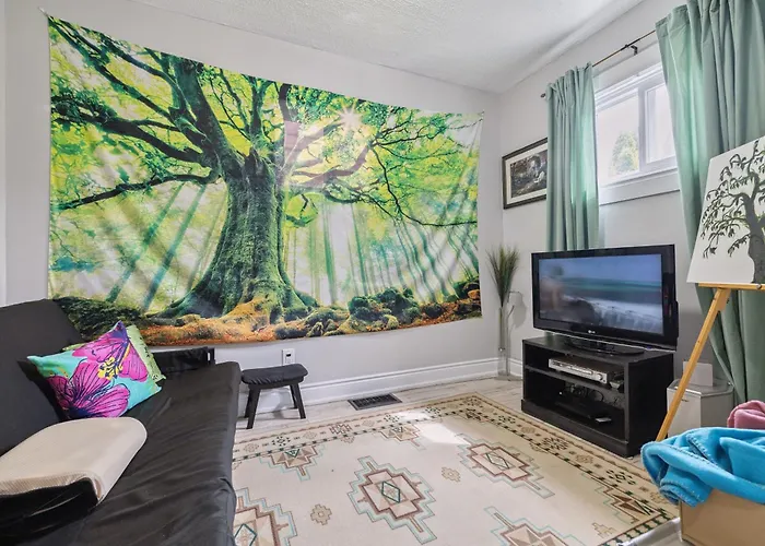 Ora'S Place Bnb