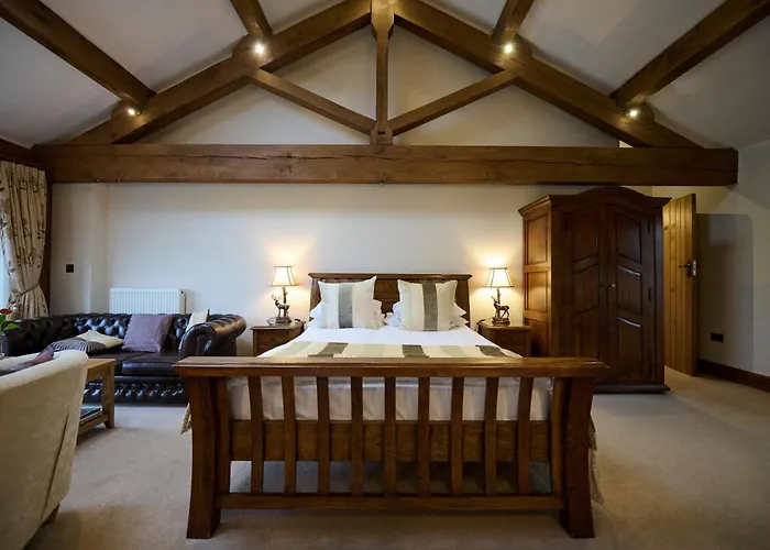 Green Grove Country House