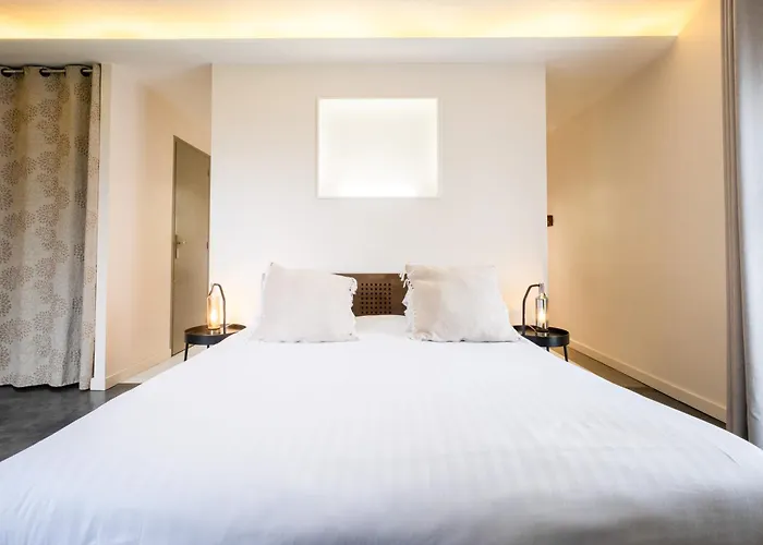 A L'Ombre D'Azay - Demeure D'Hotes - Guesthouse