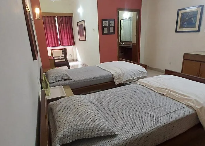 Elgin Suites