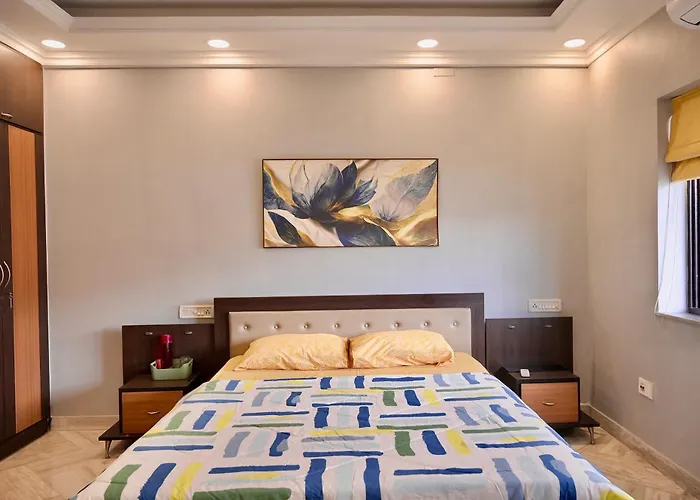 Neelam Homestay - Lemon Room
