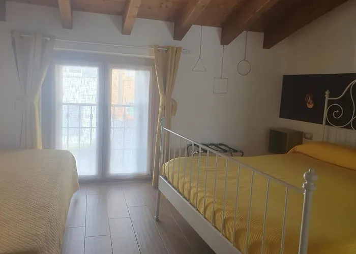 Elements B&B