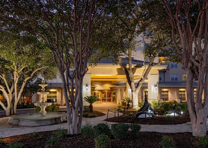 Hilton San Antonio Hill Country