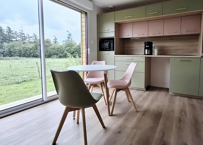 Gite Et Chambre D'Hote Pour 2 Personnes Dans Mon Savoureux Jardin