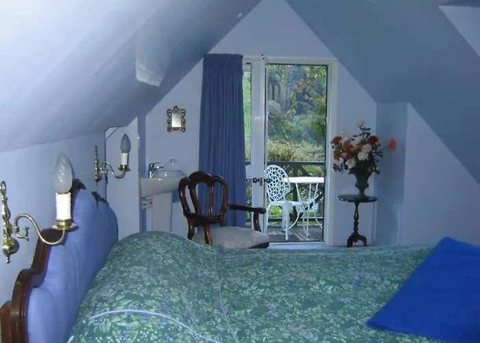 Trelawn Riverside Cottages