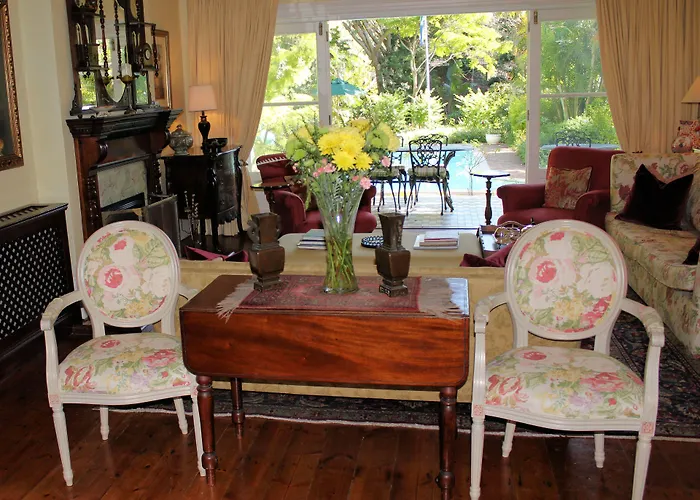 Hacklewood Hill Country House