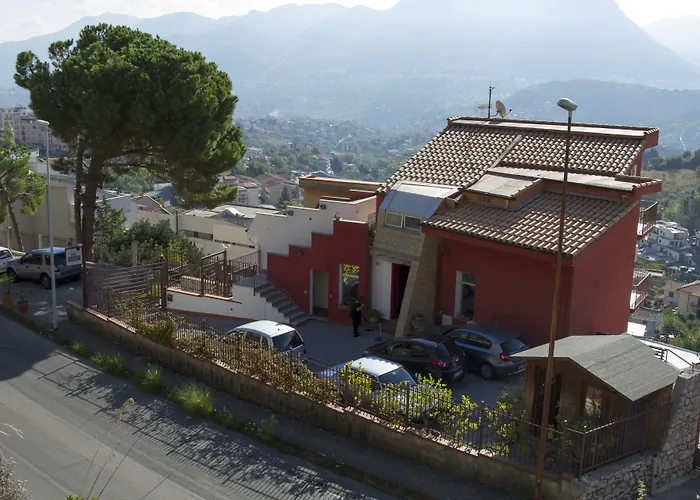 Bnb Casa Rossa