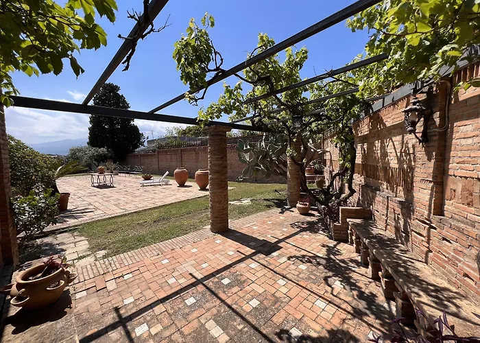 Villa Chiarenza Maison D'Hotes
