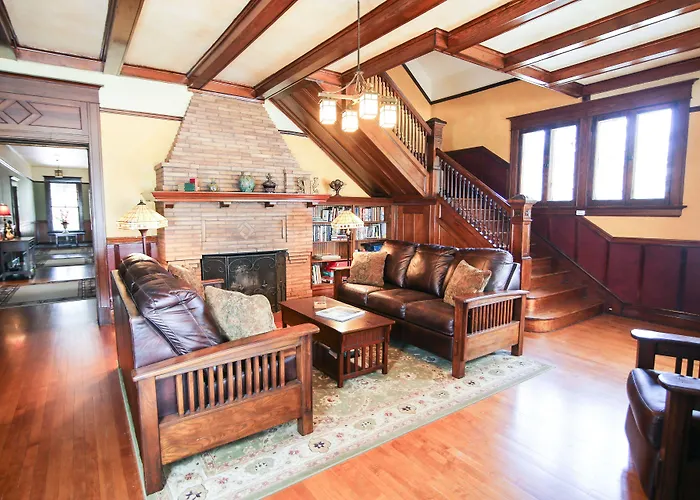 Iron Horse Inn