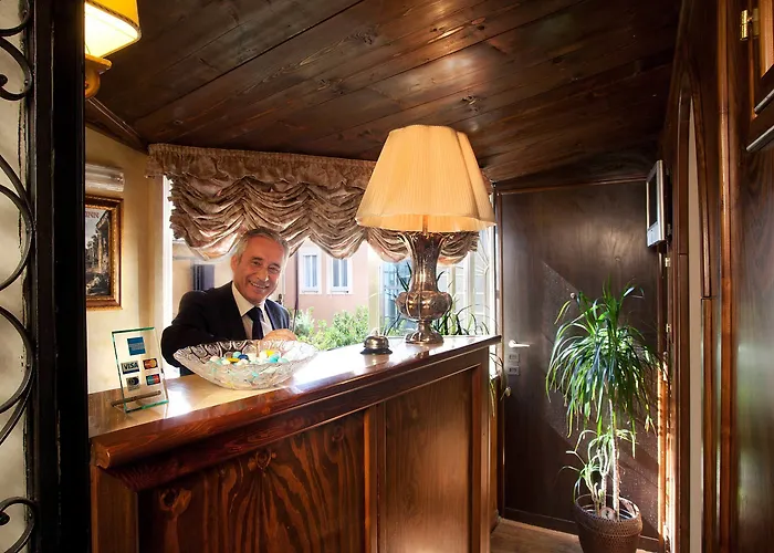 Pantheon Inn