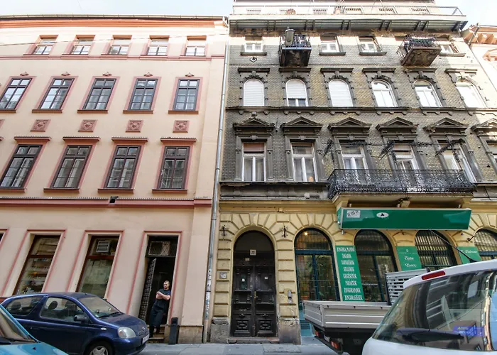 Opera Guesthouse Budapest