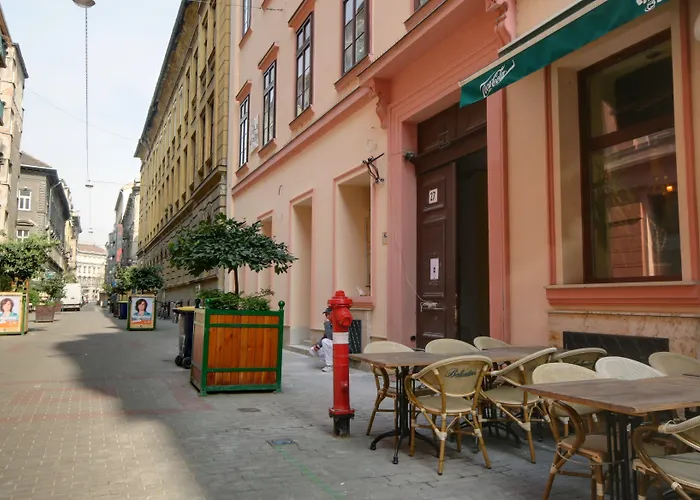 Opera Guesthouse Budapest