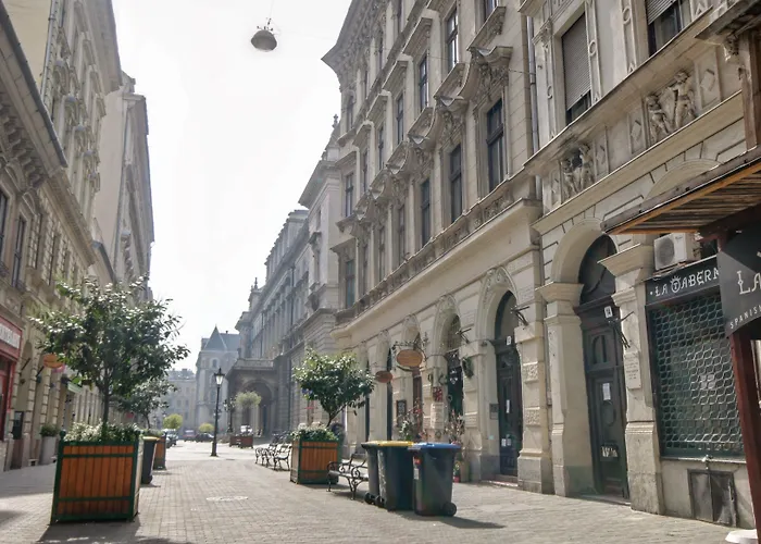 Opera Guesthouse Budapest