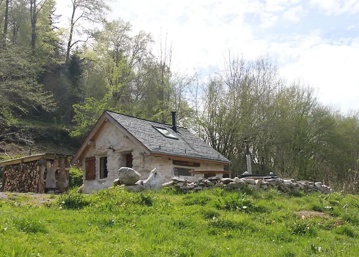 Cabanots - Ecolodges en Vallée d'Ossau à 900m d'altitude