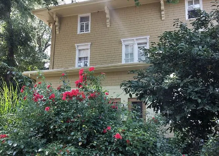 Victorian Bed & Breakfast Of Staten Island Bayonne