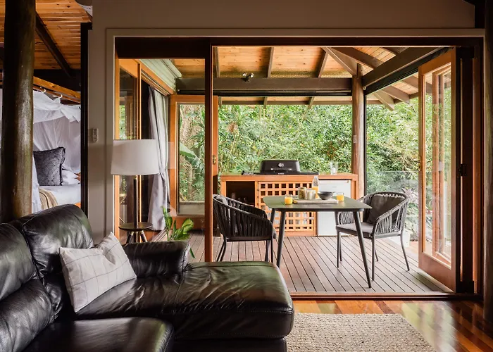 Montville Misty View Cottages