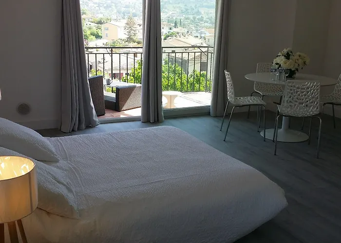 Maison Carles BnB