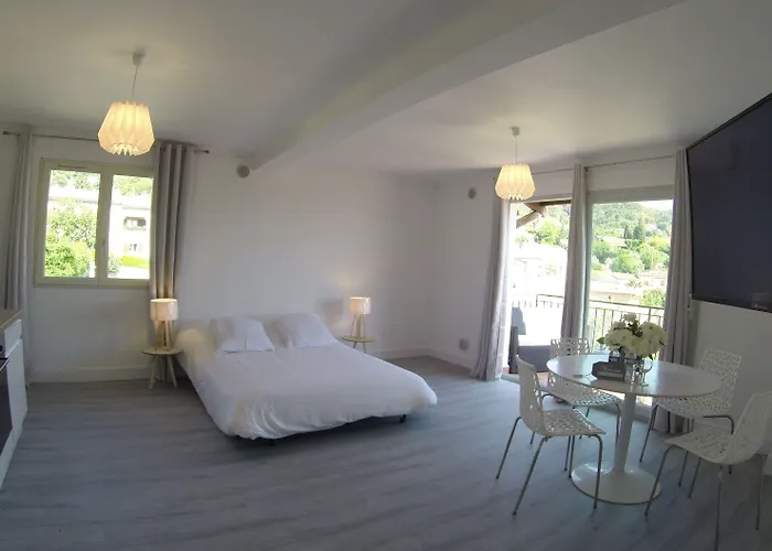 Maison Carles Bnb