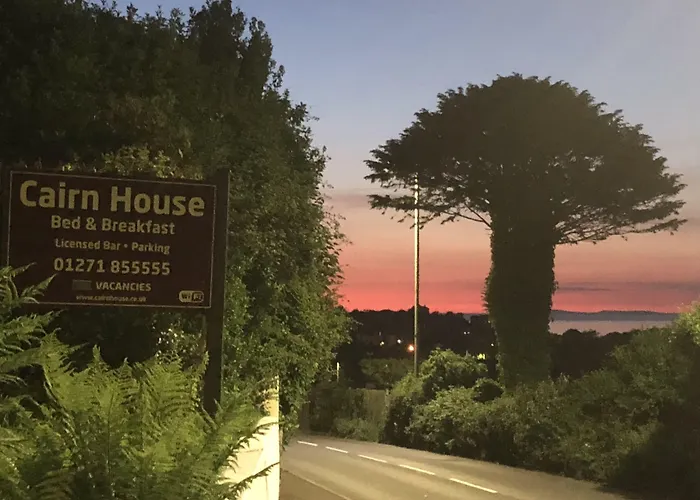 Cairn House - Bed & Breakfast