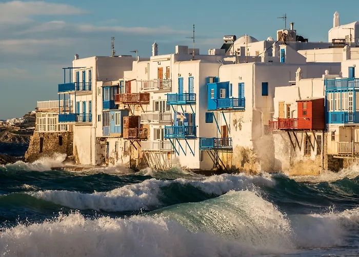 Bluetopia Suites