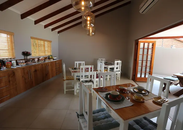Rhino Coast Guesthouse
