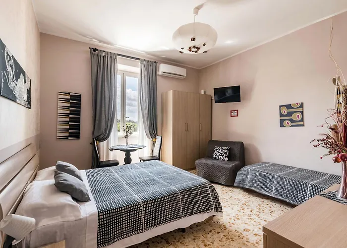 Vecchio Treno Guest House