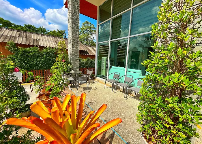 Peak Boutique City Hotel Krabi town