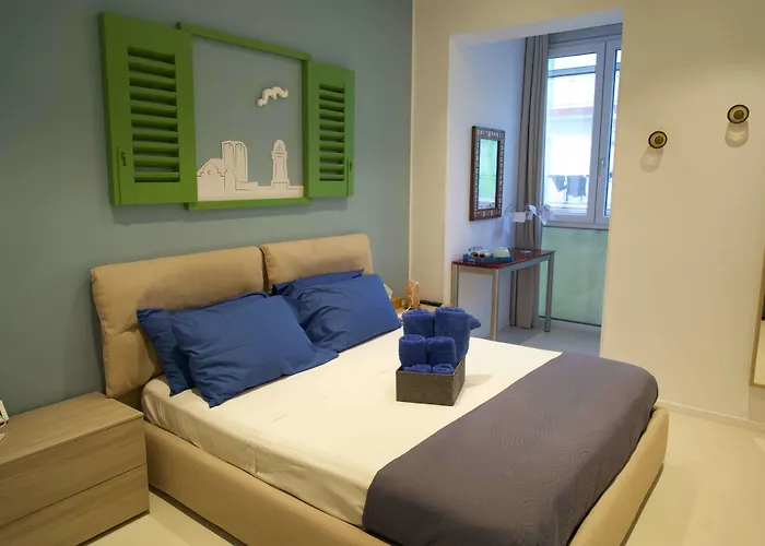 Maree Seafront B&B - Sea View King Room