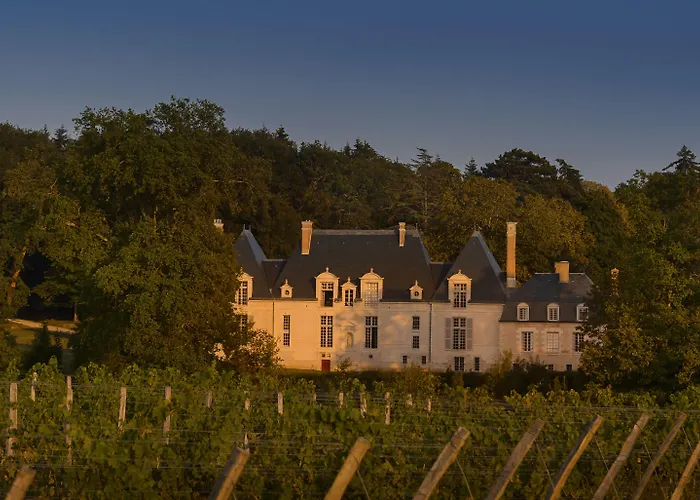 Chateau des Grotteaux Près Chambord