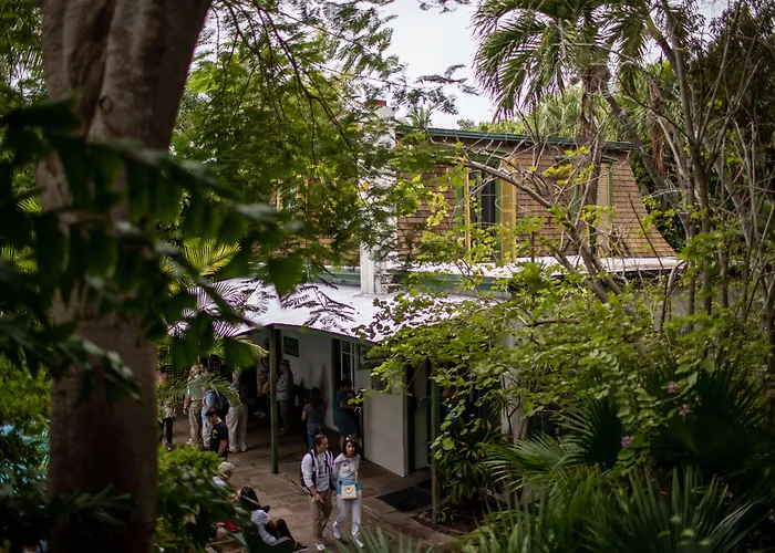 Andrews Inn & Garden Cottages