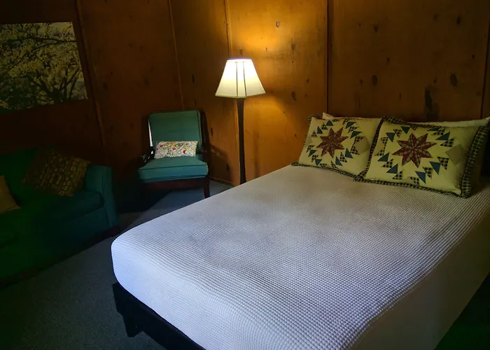 The Sugar Creek Retreat