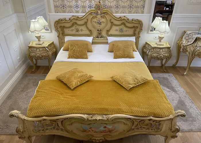 Le Domaine De Canesse