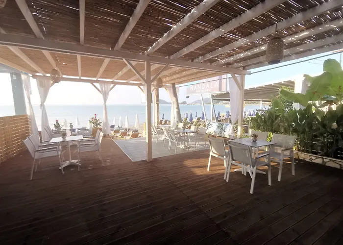 Casa Del Mar
