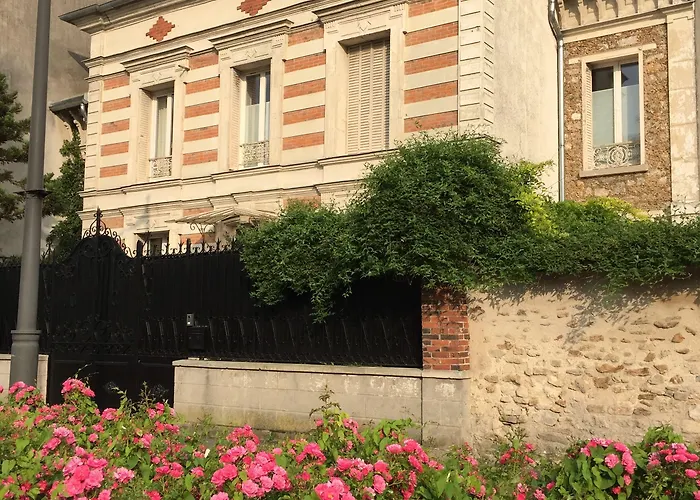 Maison D'Hotes Joussaume Latour