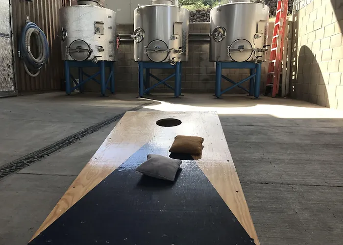 Bed And Barrel At Stonehouse Cellars