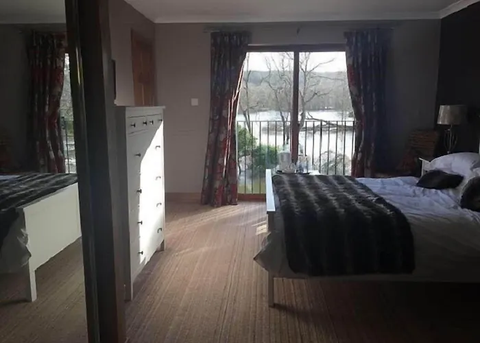 Riverside House
