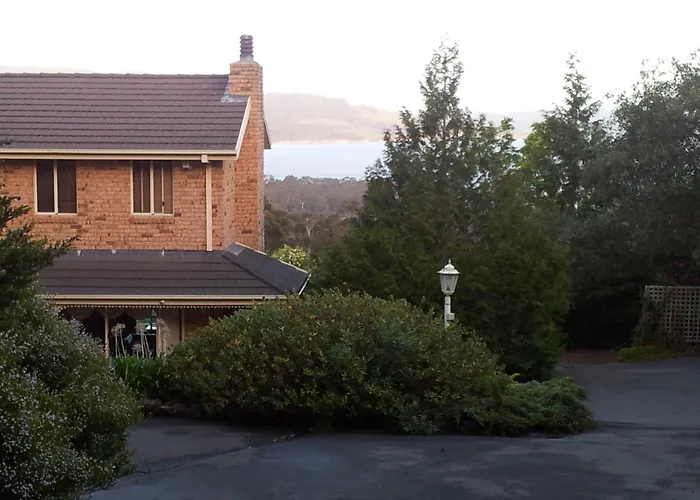 Waterview Gardens B&B