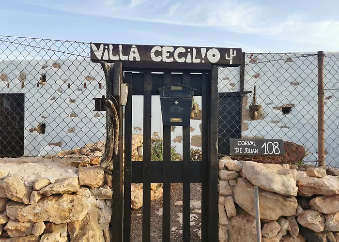 Villa Cecilio