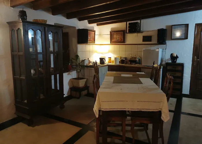 Villa Cecilio