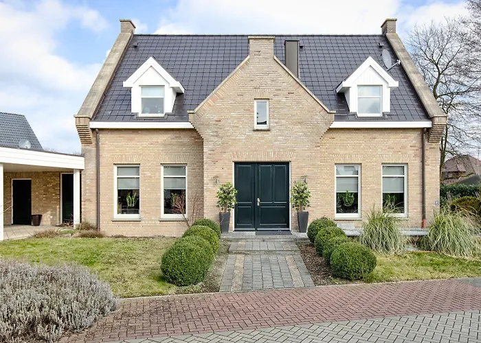 Villa Eltins