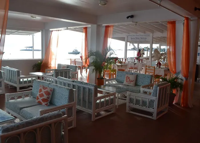 Anchorage Hotel, Whale Watch & Dive Center Roseau