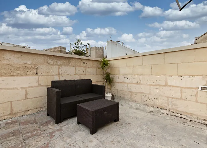 Vittoria Luxury House