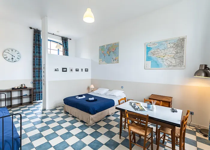 Le DOMAINE DES ECOLIERS B&B