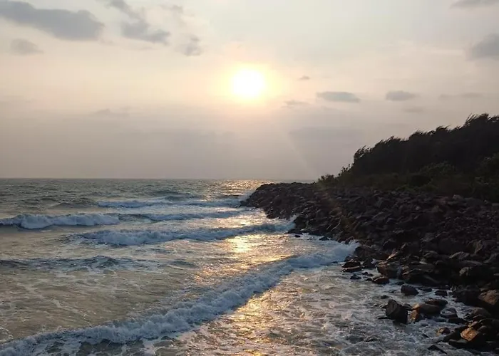 Green Woods Beach Resort