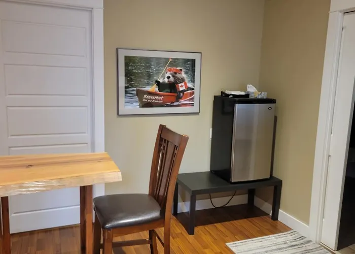Beaver Hut Bed And Breakfast
