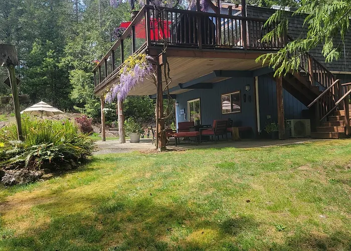Beaver Hut Bed And Breakfast