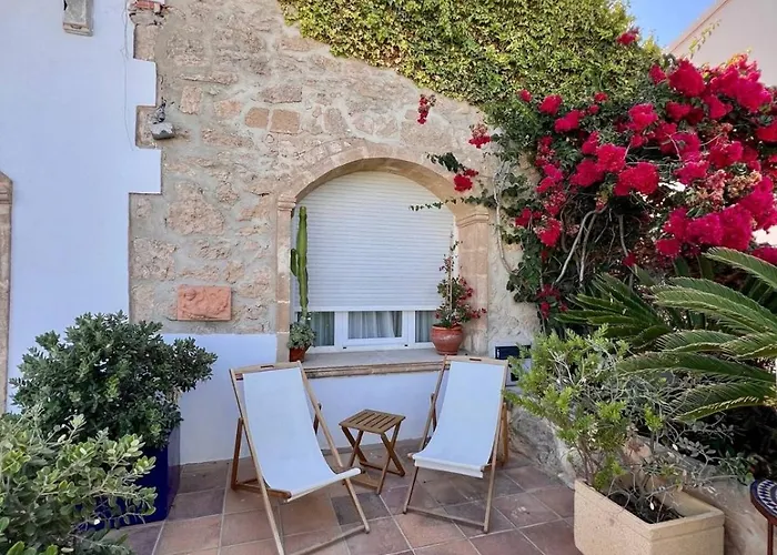 Botanico Boutique Suites